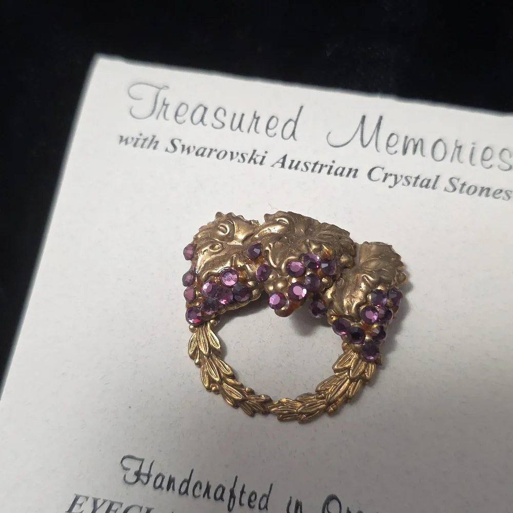 Treasured Memories Eyeglass/Badge Holder, Handcrafted In‎ Oregan 2000s #1062